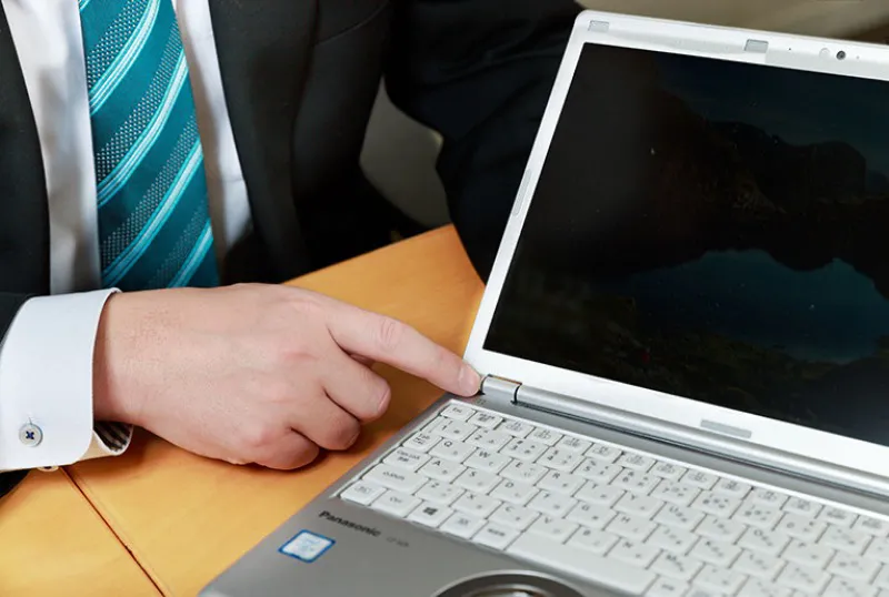 レッツノート商品イメージ写真